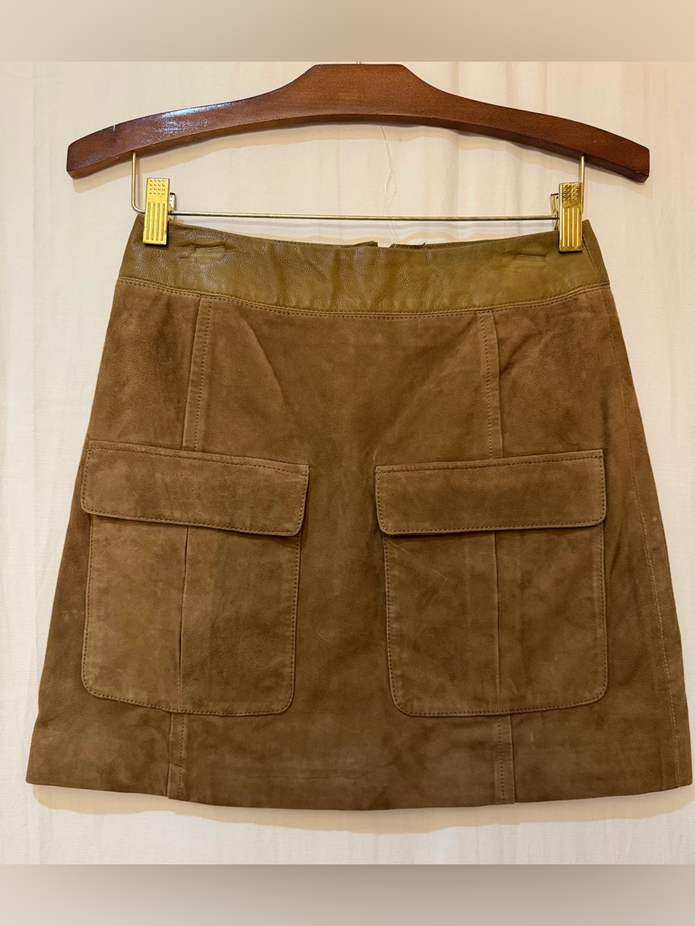 NWT H&M Real Suede A-Line Mini Skirt w. Front Patch Pockets Back Zip - Tan - 6